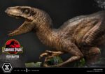 Jurassic Park Legacy Museum Collection Statue 1/6 Velociraptor Attack 38 cm 11